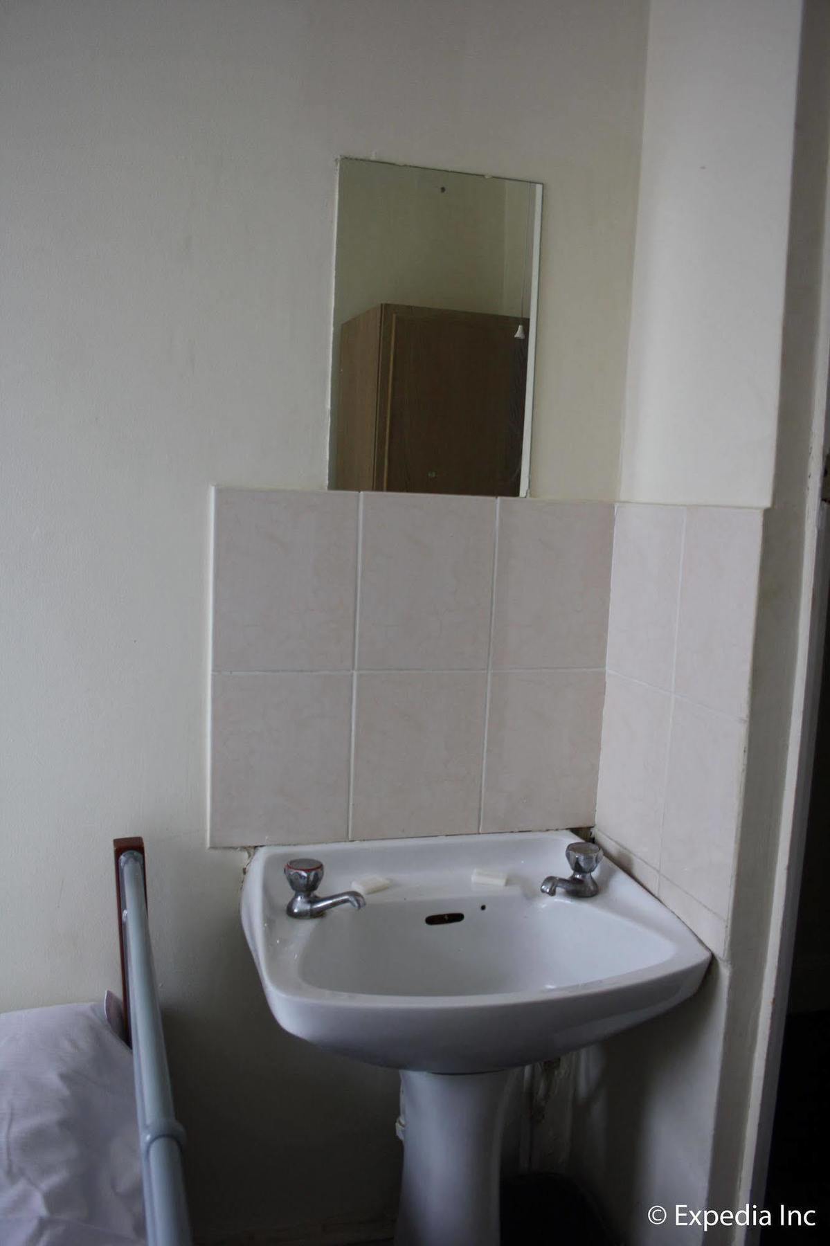 Daisy Hotel London Ngoại thất bức ảnh